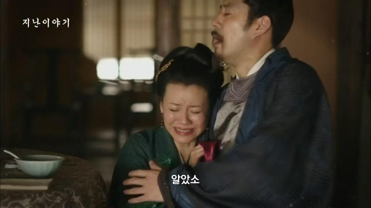 E08