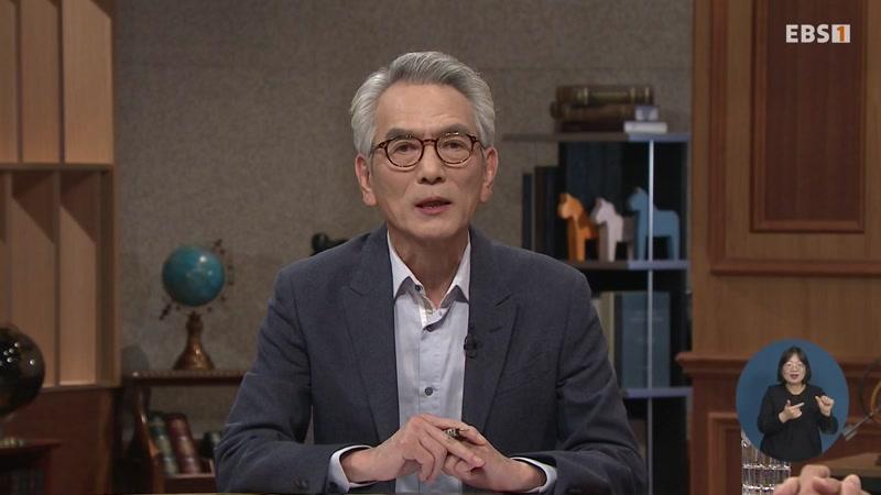 813회